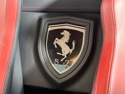 Used 2014 Ferrari 458 Italia Coupe RWD image 23
