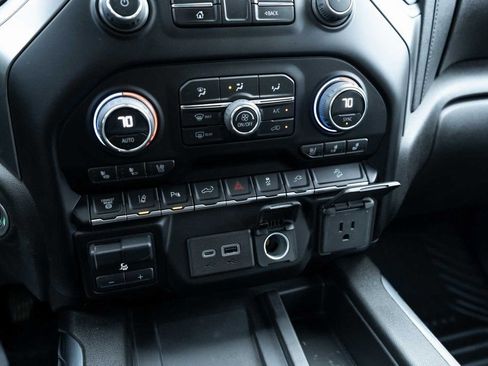 Used 2023 Chevrolet Silverado 3500 LTZ w/ LTZ Texas Edition image 17