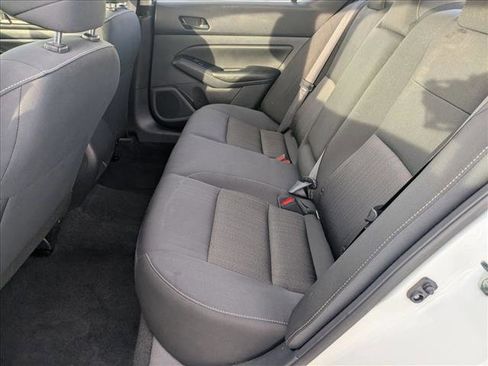 Used 2025 Nissan Altima 2.5 S image 17