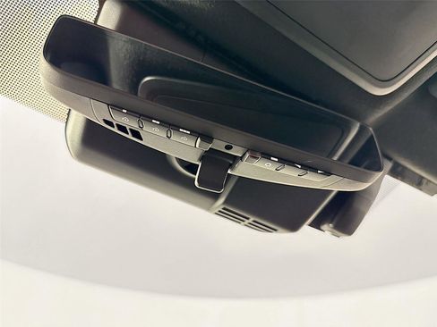 Certified 2025 Toyota 4Runner 4WD image 22