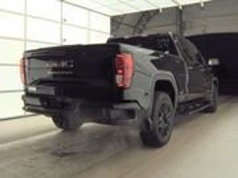 Used 2024 GMC Sierra 1500 Pro w/ Graphite Edition image 4