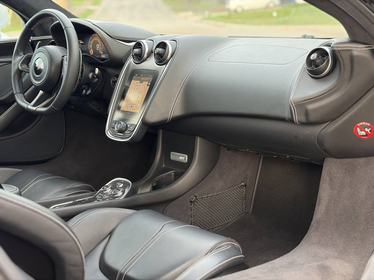 Used 2017 McLaren 570S RWD image 35