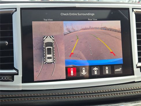 New 2026 Chrysler Pacifica Pinnacle image 30