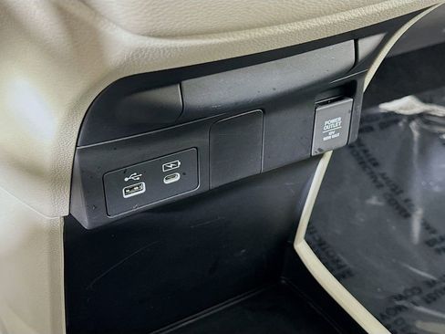 Used 2025 Honda Odyssey EX-L image 33
