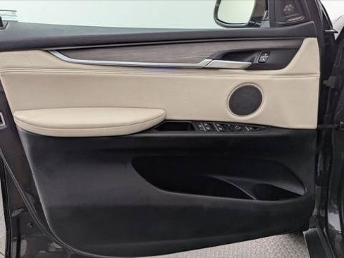 Used 2016 BMW X5 xDrive40e AWD/4WD image 13