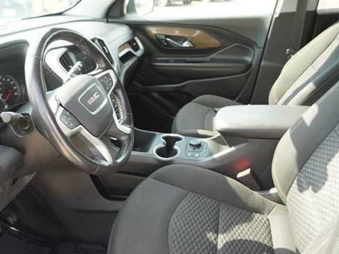 Used 2020 GMC Terrain SLE w/ Driver Convenience Package FWD image 18