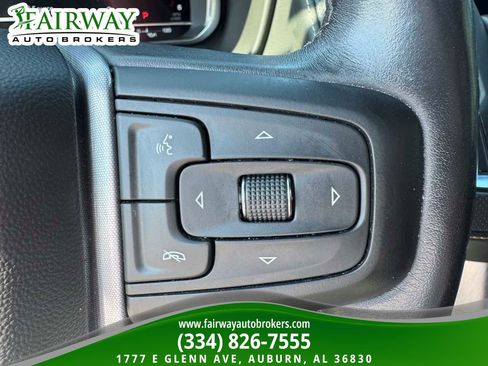 Used 2022 GMC Yukon XL SLT w/ SLT Premium Package AWD/4WD image 21