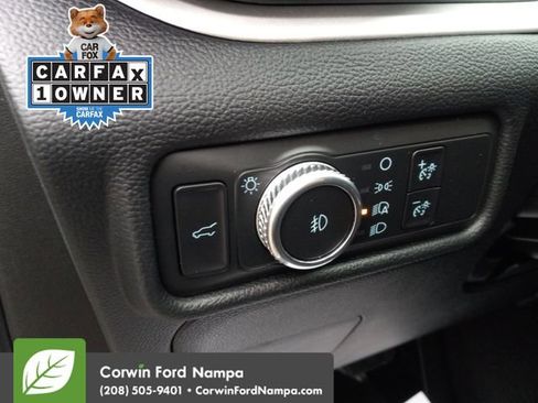 Used 2020 Ford Explorer XLT w/ Equipment Group 202A image 13