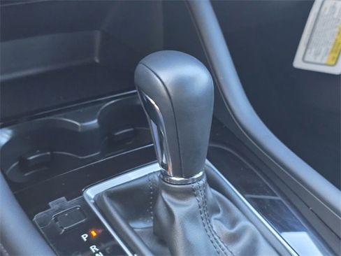 Certified 2025 MAZDA MAZDA3 s Sport image 19