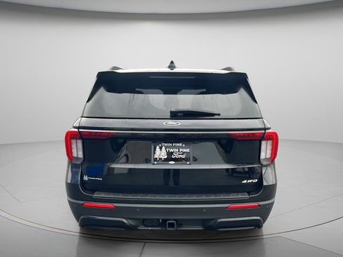 New 2026 Ford Explorer ST-Line w/ ST-Line Street Pack AWD/4WD image 6