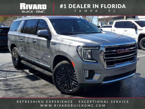 Used 2021 GMC Yukon XL SLT w/ SLT Premium Package image 1