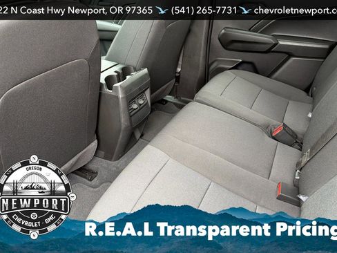 Used 2025 Chevrolet Colorado Trail Boss AWD/4WD image 12