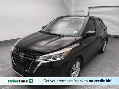 Used 2024 Nissan Kicks S FWD image 1