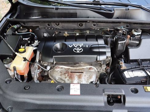 Used 2011 Toyota RAV4 4WD w/ Base L4 Extra Value Pkg image 39