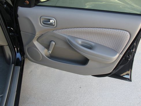 Used 2006 Nissan Sentra 1.8 w/ (F05) Convenience Pkg image 18