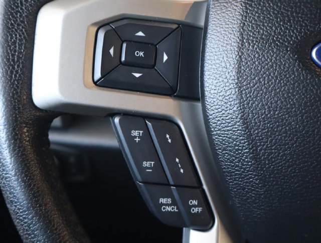 Used 2016 Ford F150 Lariat w/ Equipment Group 502A Luxury AWD/4WD image 27