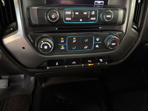 Used 2017 Chevrolet Silverado 2500 LT AWD/4WD image 28