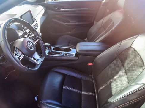 Used 2023 Nissan Altima 2.5 SR image 17