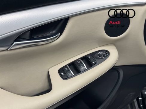 Used 2019 INFINITI QX50 Luxe w/ Navigation Package FWD image 30