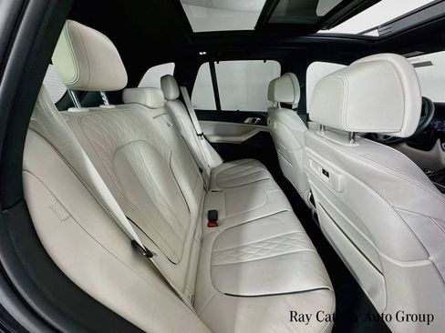 Used 2023 BMW X5 xDrive40i w/ Luxury Seating Package AWD/4WD image 28
