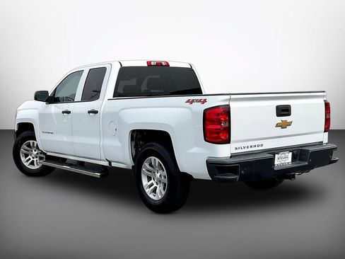 Used 2019 Chevrolet Silverado 1500 W/T w/ WT Convenience Package AWD/4WD image 4