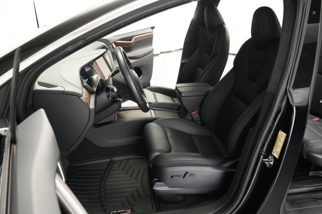 Used 2020 Tesla Model X Long Range AWD/4WD image 22