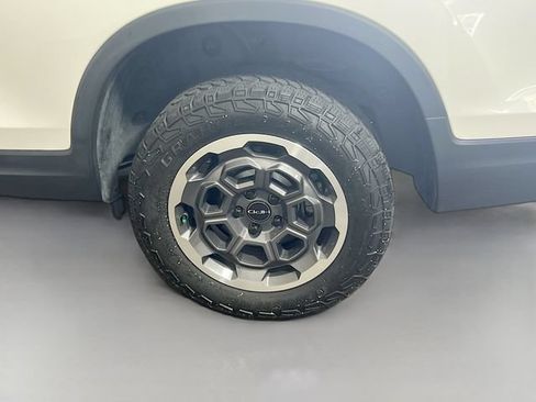 Certified 2024 Honda Ridgeline RTL+ image 25