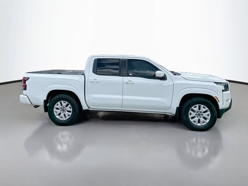 Used 2022 Nissan Frontier SV RWD image 8