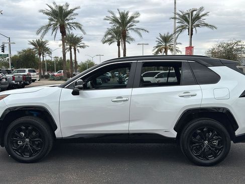 Used 2025 Toyota RAV4 XSE image 4