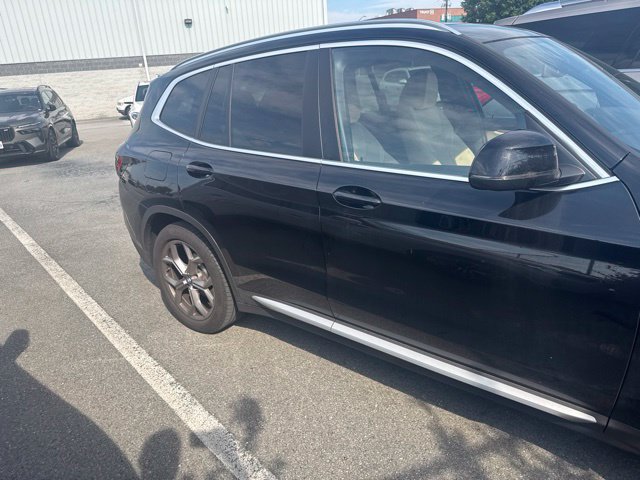 Certified 2024 BMW X3 xDrive30i w/ Premium Package w/ZPA AWD/4WD image 6