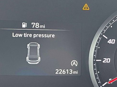 Certified 2023 Hyundai Santa Fe SE FWD image 23