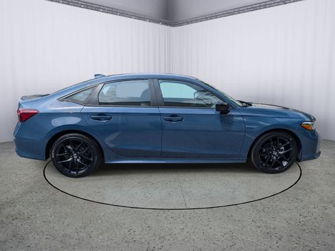 Used 2026 Honda Civic Sport image 2