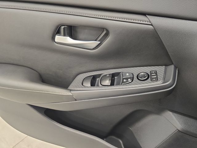 Used 2020 Nissan Sentra S FWD image 30