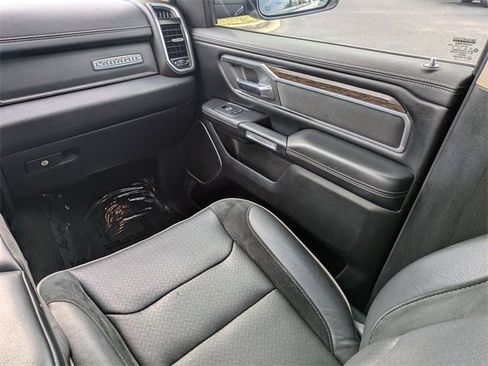Used 2019 RAM 1500 Laramie image 18