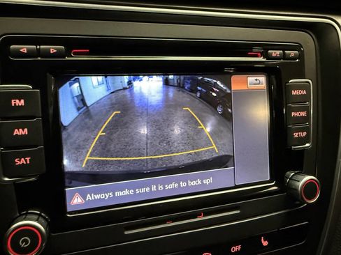 Used 2015 Volkswagen Passat 1.8T Limited Edition image 15