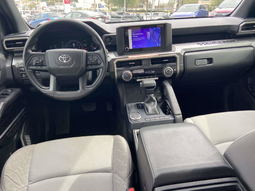 Used 2025 Toyota Tacoma SR5 RWD image 9