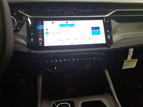 New 2026 Jeep Cherokee Laredo AWD/4WD image 19