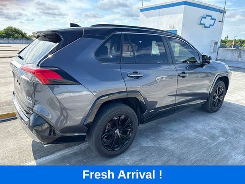 Used 2023 Toyota RAV4 XSE AWD/4WD image 14