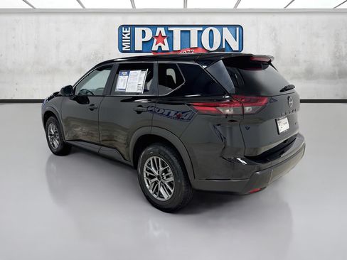 Used 2024 Nissan Rogue S AWD/4WD image 5