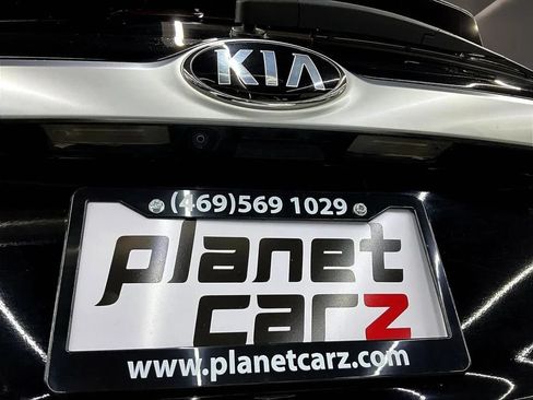 Used 2021 Kia Seltos S FWD image 16