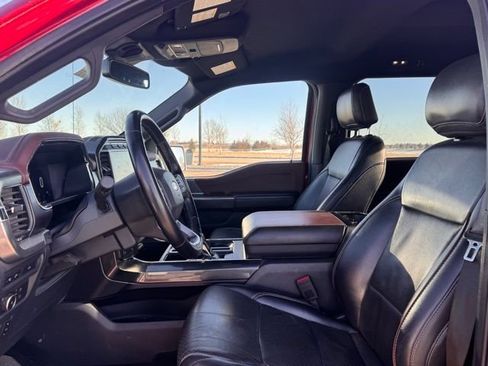 Used 2021 Ford F150 Lariat image 7