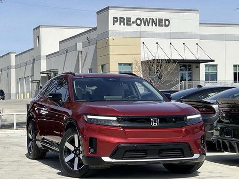 Used 2025 Honda Prologue Touring image 2