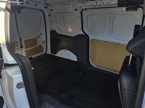 Used 2021 Ford Transit Connect XL image 9