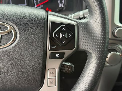 Used 2023 Toyota 4Runner SR5 AWD/4WD image 14