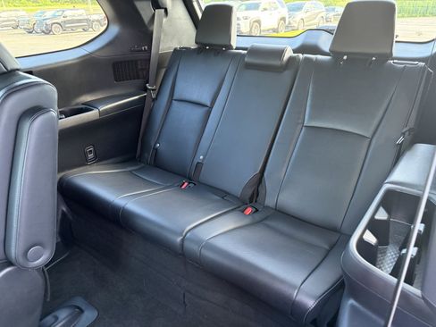 Used 2024 Toyota Grand Highlander AWD Hybrid image 10