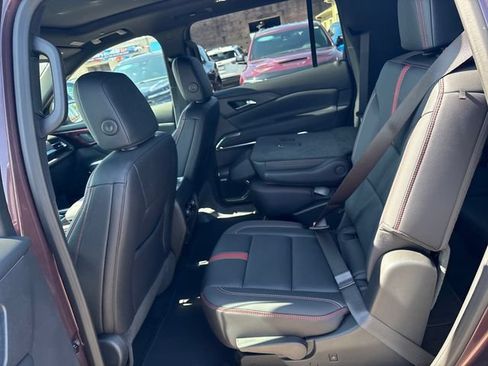 Used 2026 Chevrolet Traverse RS AWD/4WD image 21