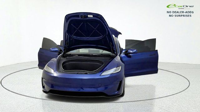 Used 2025 Tesla Model 3 Performance AWD/4WD image 12