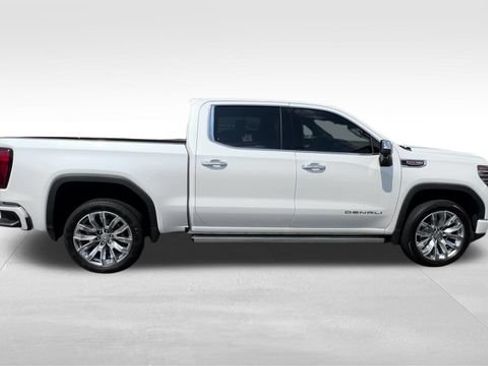 Certified 2025 GMC Sierra 1500 Denali w/ Denali Reserve Package AWD/4WD image 8