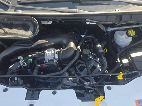 Used 2022 Ford Transit 250 148 High Roof Extended image 8