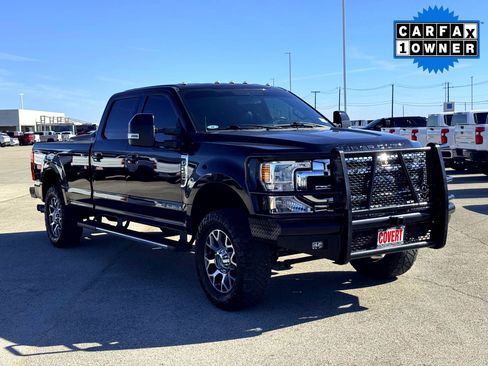 Used 2021 Ford F250 Lariat w/ Lariat Value Package image 5